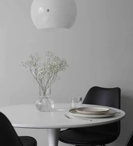 شقة Lovely Two Unit With Free Parking *